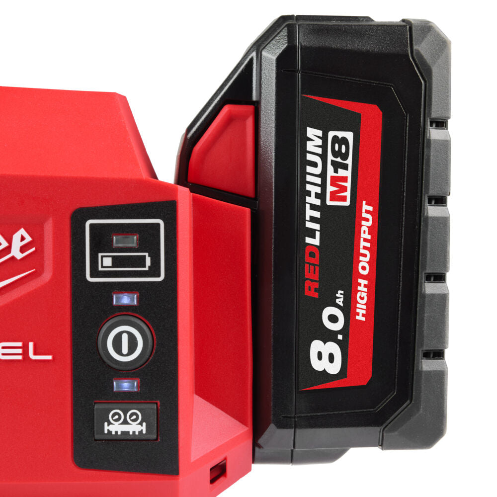 Milwaukee M18 FVP5-801 - Pompa del vuoto a batteria 18V - 142 litri/min - 1 x 8Ah 