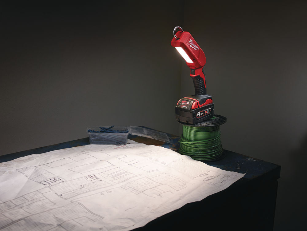 Milwaukee M18 IL-0 - Torcia li-ion 18v (senza batteria) - 4932430564