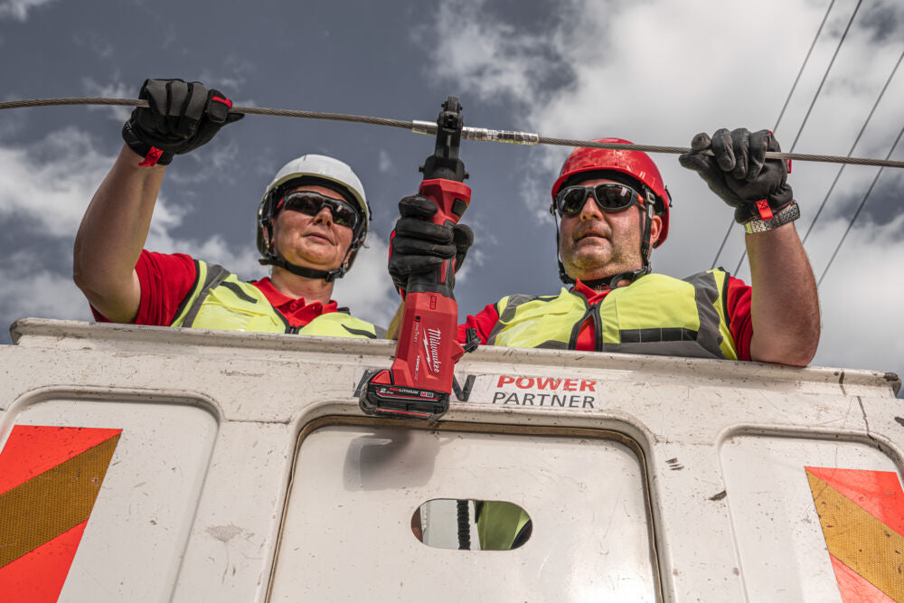 Milwaukee M18 ONEHCCT60-202C - Crimpatrice idraulica a batteria M18 Force Logic 60 KN - 2 batterie 2Ah