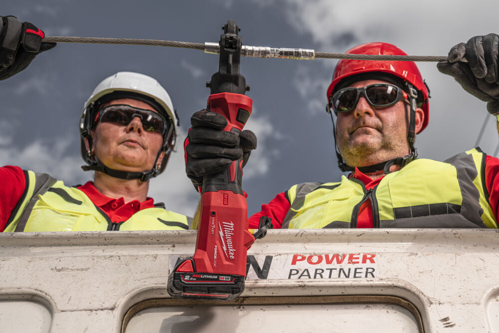 Milwaukee M18 ONEHCCT60-202C - Crimpatrice idraulica a batteria M18 Force Logic 60 KN - 2 batterie 2Ah