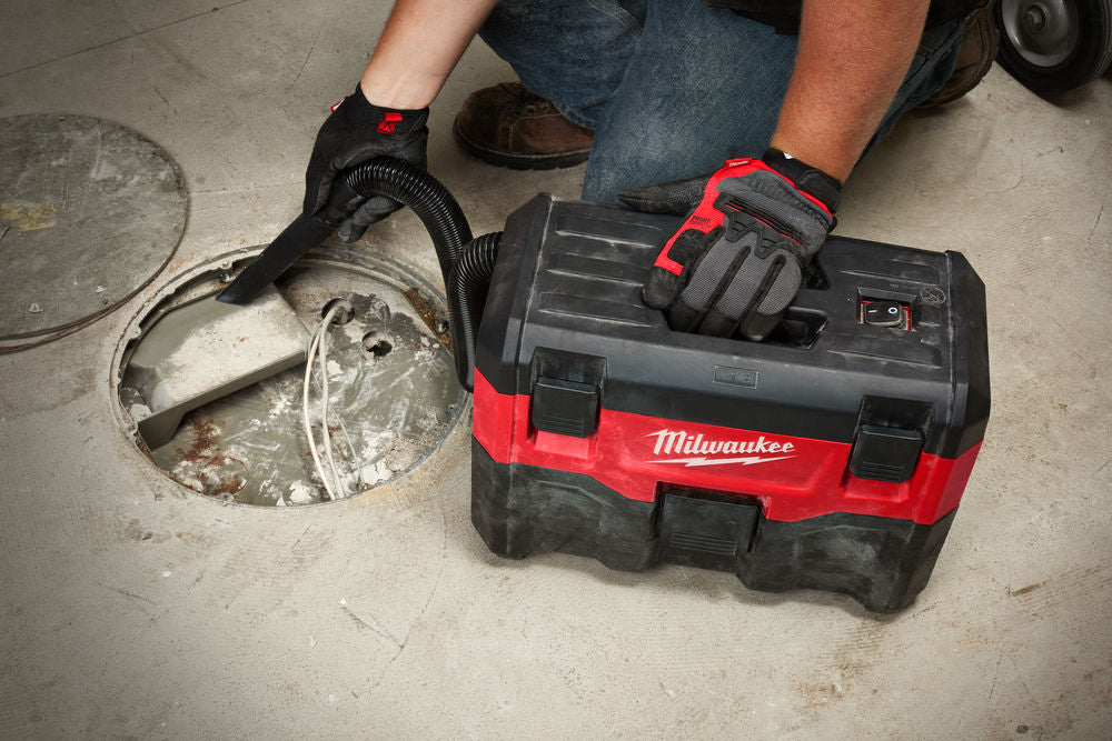 Milwaukee M18 VC-2 - Aspiratore/aspirapolvere a batteria 18V - solo corpo macchina