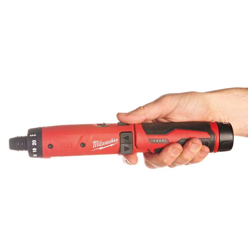 Milwaukee M4 D-202B - Avvitatore in linea a batteria - 1 x 4Ah 