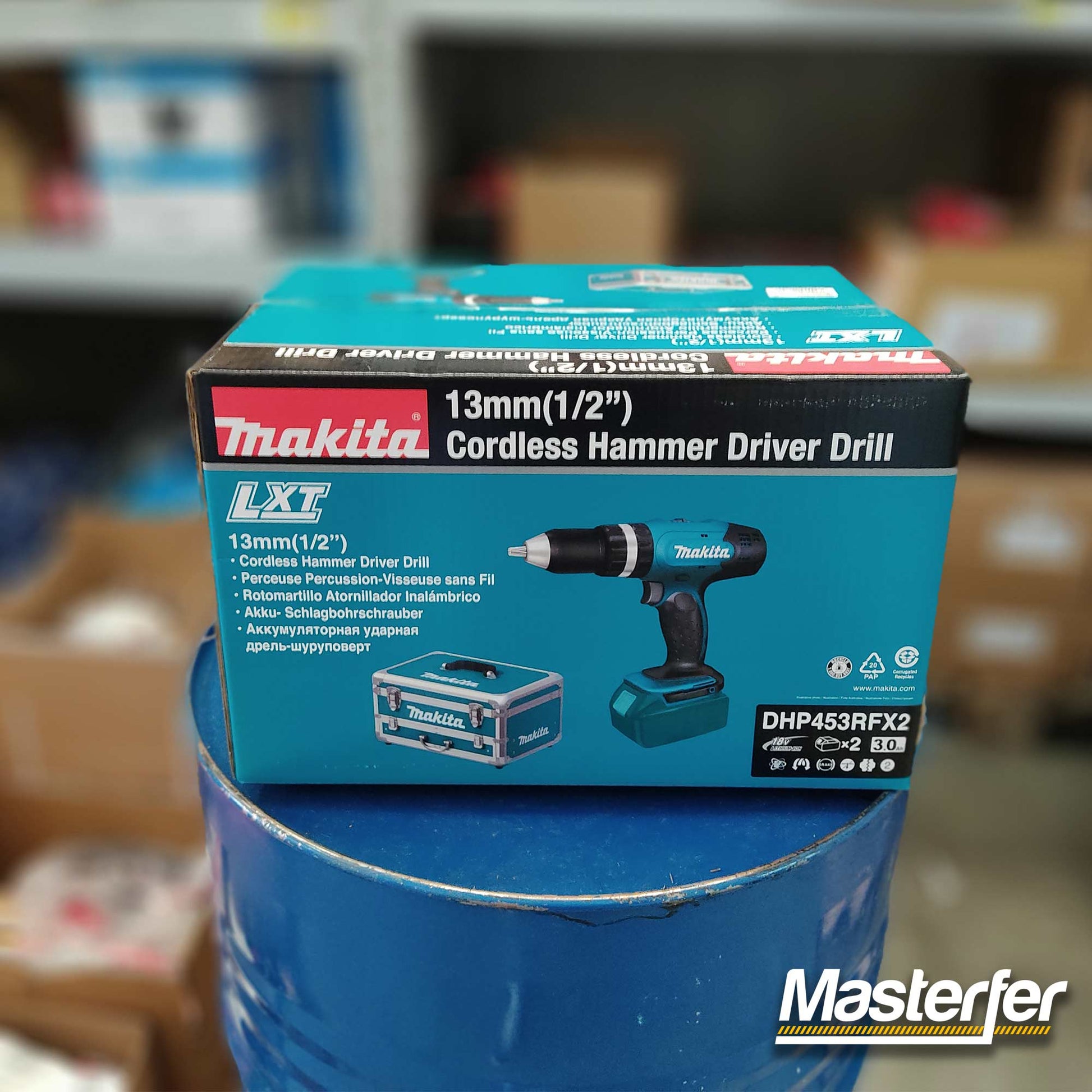 Makita DHP453RFX2 - Trapano avvitatore a batteria con percussione, 2 x 3ah in valigetta e 96 accessori in dettaglio aperto