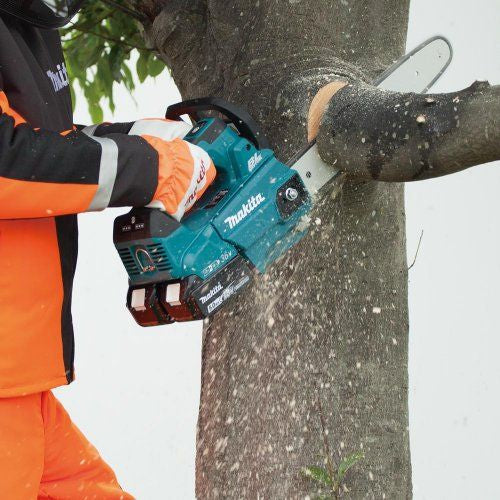 Makita DUC256Z - Elettrosega a batteria 36V (18 + 18) barra da 250 mm - solo corpo