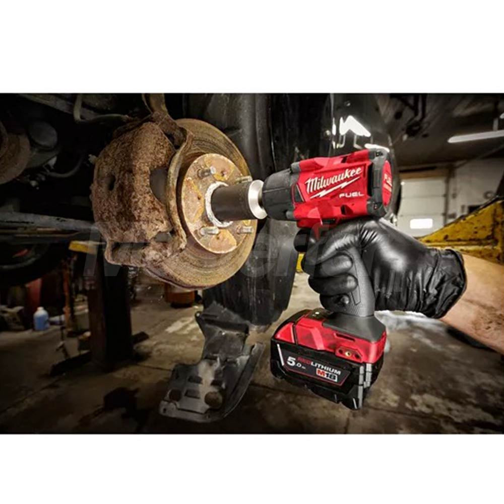 Milwaukee M18 FMTIW2F12-0 - Avvitatore ad impulsi a batteria 18V Fuel,  attacco da 1/2" F utilizzo per mozzo