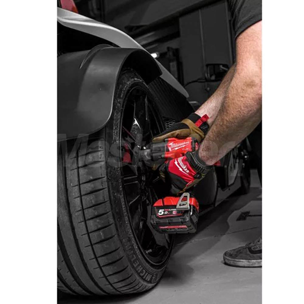 Milwaukee M18 FMTIW2F12-0 - Avvitatore ad impulsi a batteria 18V Fuel,  attacco da 1/2" F utilizzo con ruote auto
