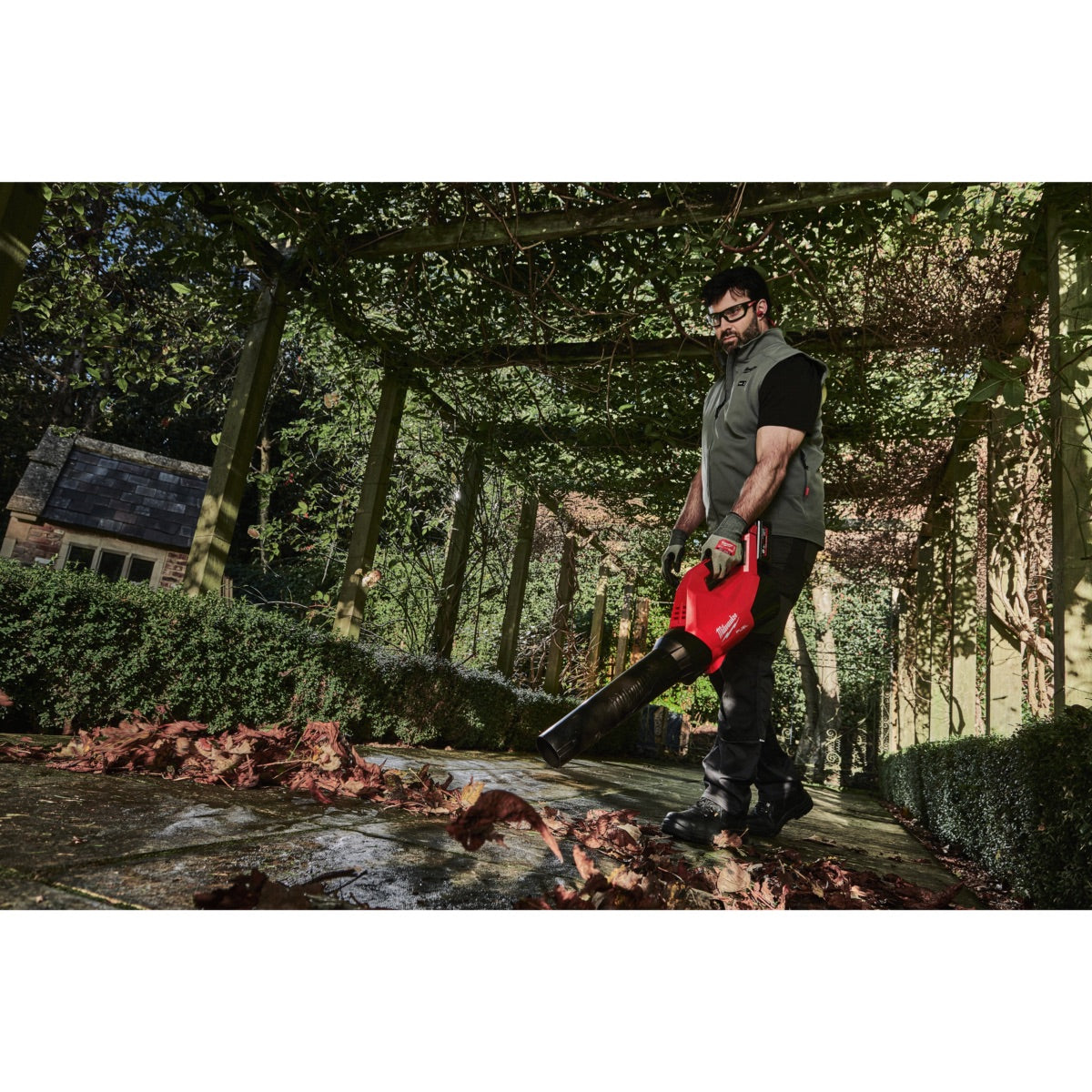 Milwaukee M18 FBLG3-802 - Soffiatore a batteria 18V FUEL - 2 x 8Ah Forge