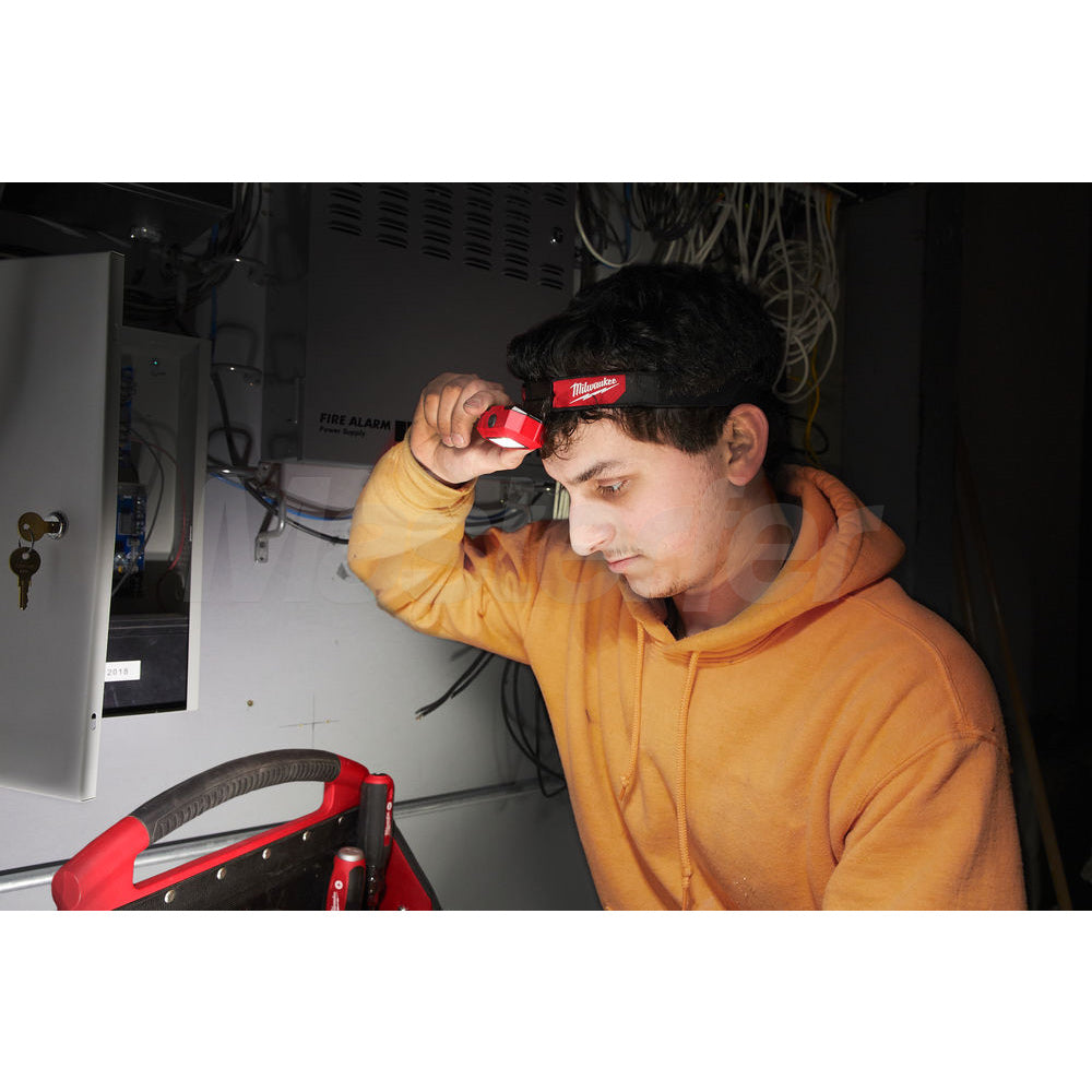 Milwaukee HL2-LED - Torcia led frontale a batterie