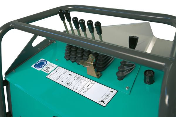 Mini dumper con pala autocaricante Imer TAURUS 700 CP D10AE 1108000