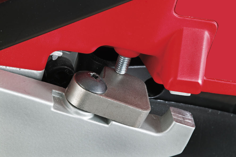 Milwaukee MS 304 DB - Troncatrice radiale per legno, lama 305 MM