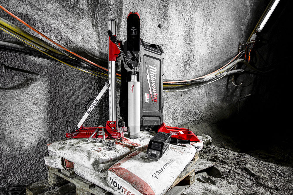 Milwaukee MXF DR255 TV - Colonna per Carotatrice a 2 velocità MXF