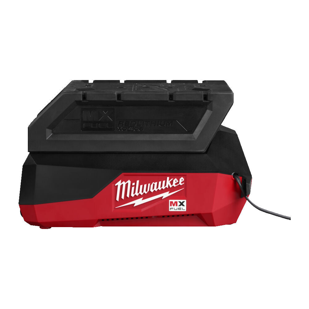 Milwaukee MXF FC - Caricabatterie RAPIDO per batterie del sistema MX FUEL 
