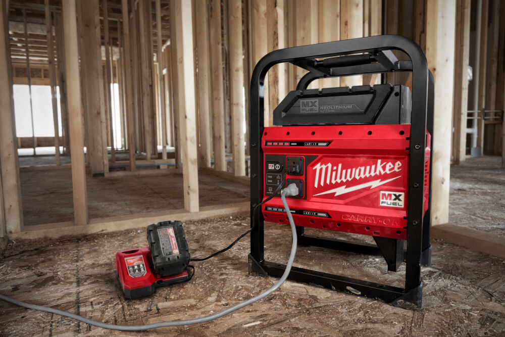 Milwaukee MXF PS-602 - Generatore di corrente a doppia batteria MXF - 1800W 
