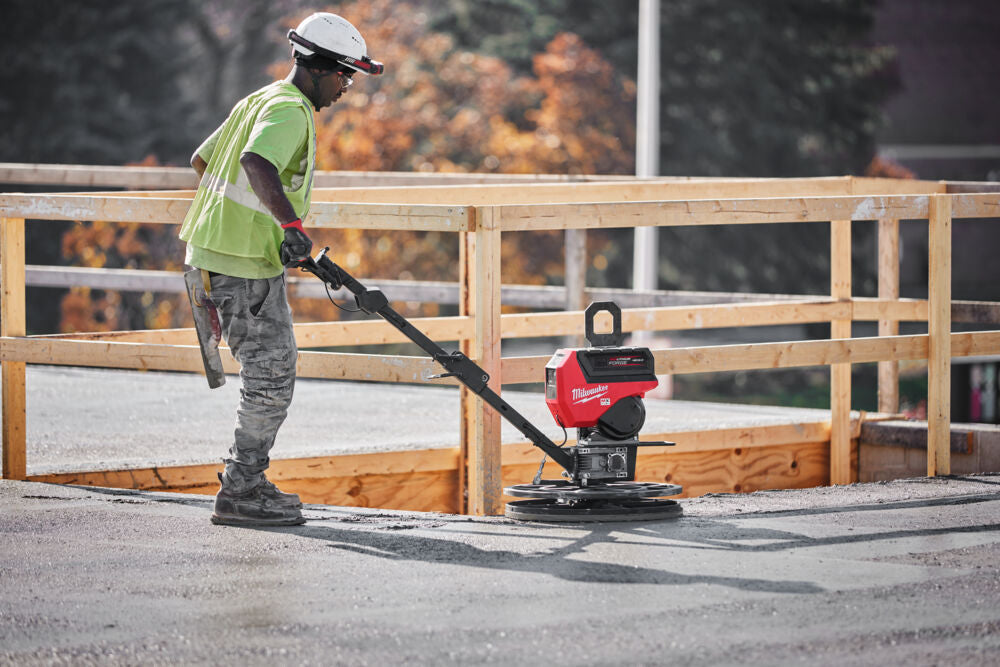 Milwaukee MXF WBT60-122 - Frattazzatrice a batteria MX FUEL - 600 mm - 2 batterie MXF HD812