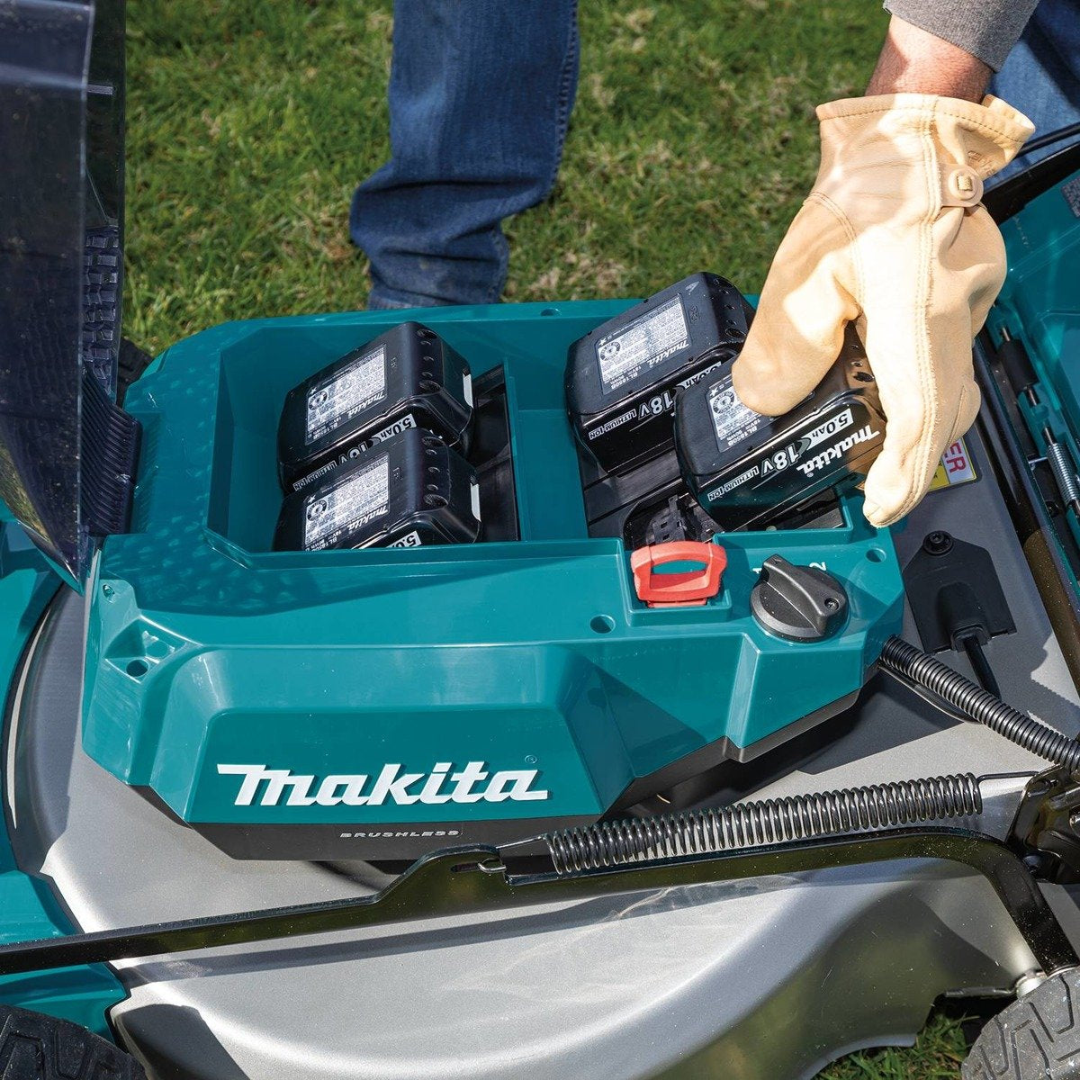 Makita DLM530PT4 - Rasaerba a batteria a spinta 36V (18 + 18) in acciaio - 4 x 5Ah
