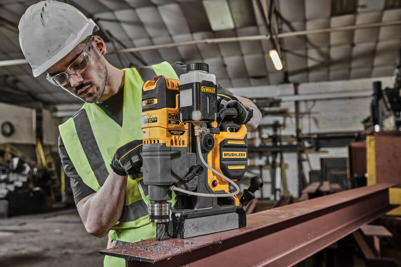 Dewalt DCD1623X2G-QW - Trapano magnetico a batteria 18V Flexvolt - 2 batterie da 9Ah