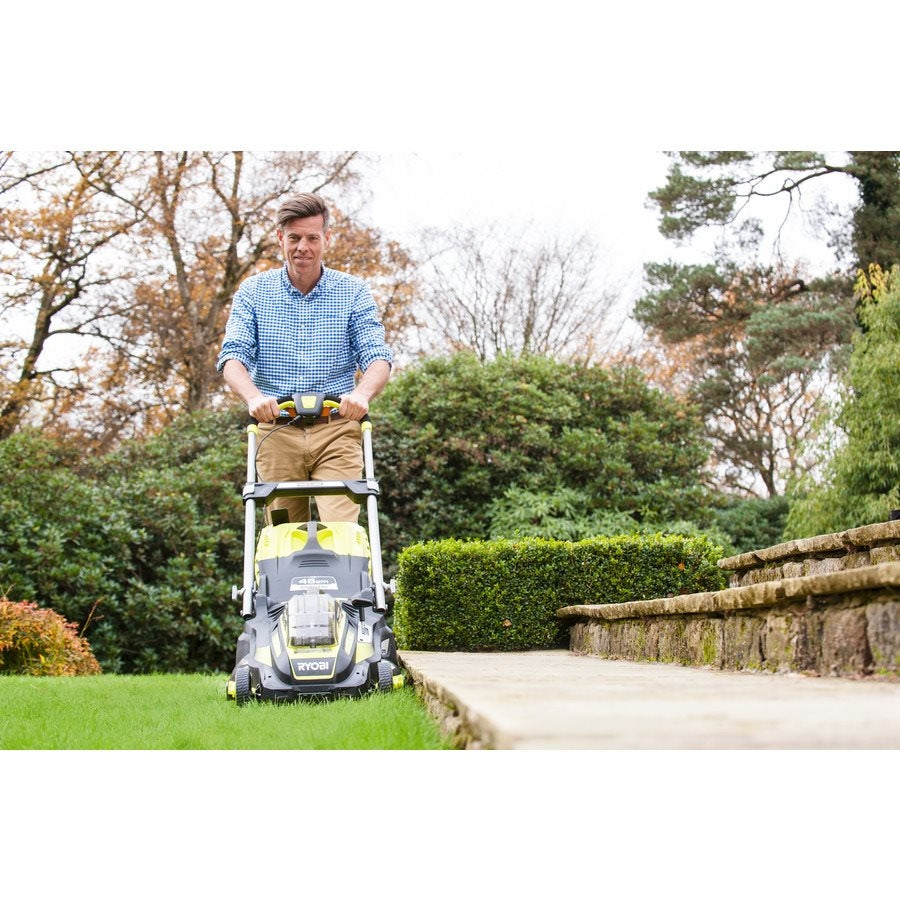 RYOBI RLM36X46H5P TOSAERBA A BATTERIA 36V SEMOVENTE BRUSHLESS 600MQ