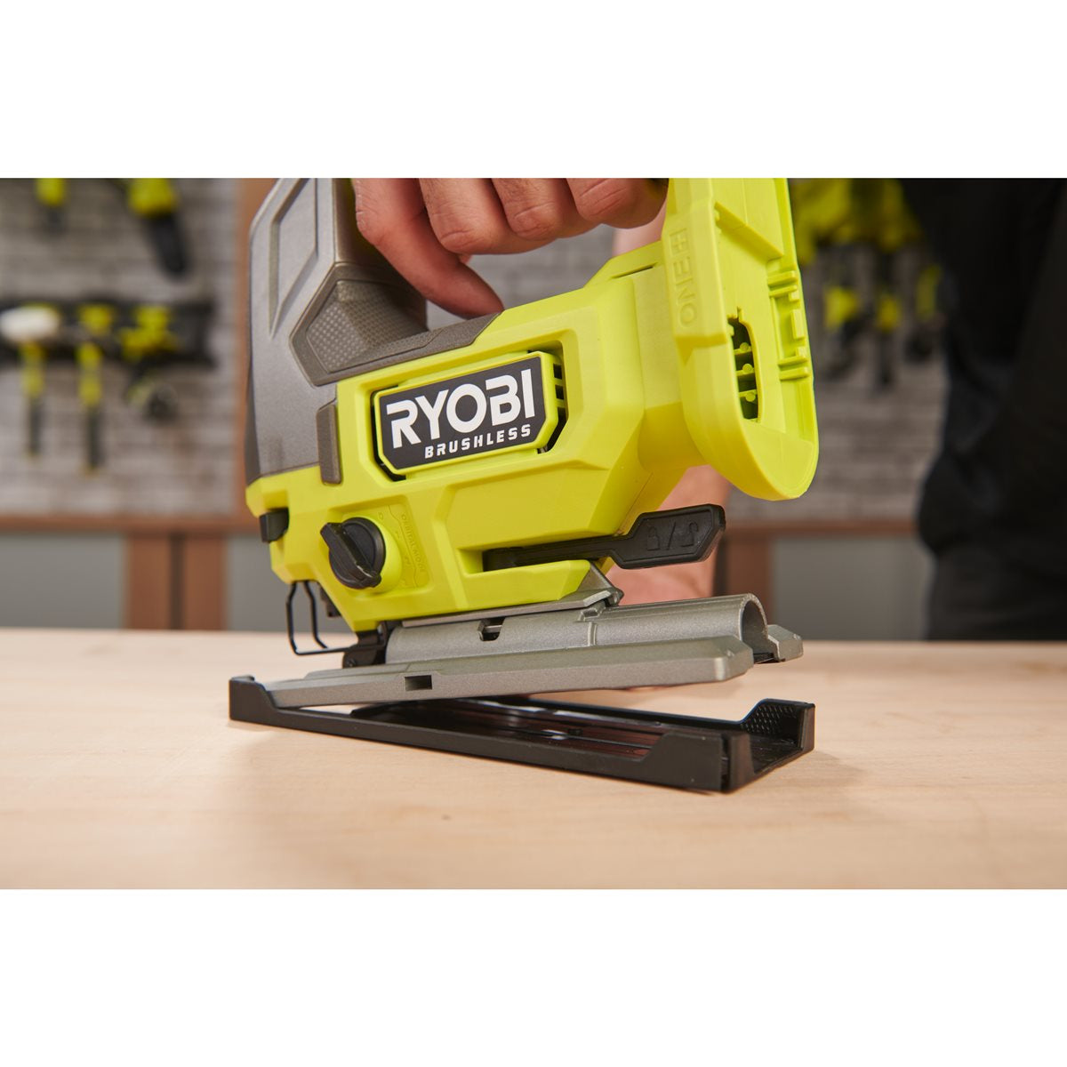 Ryobi RJS18BL-0 - seghetto alternativo 18V Brushless, solo corpo