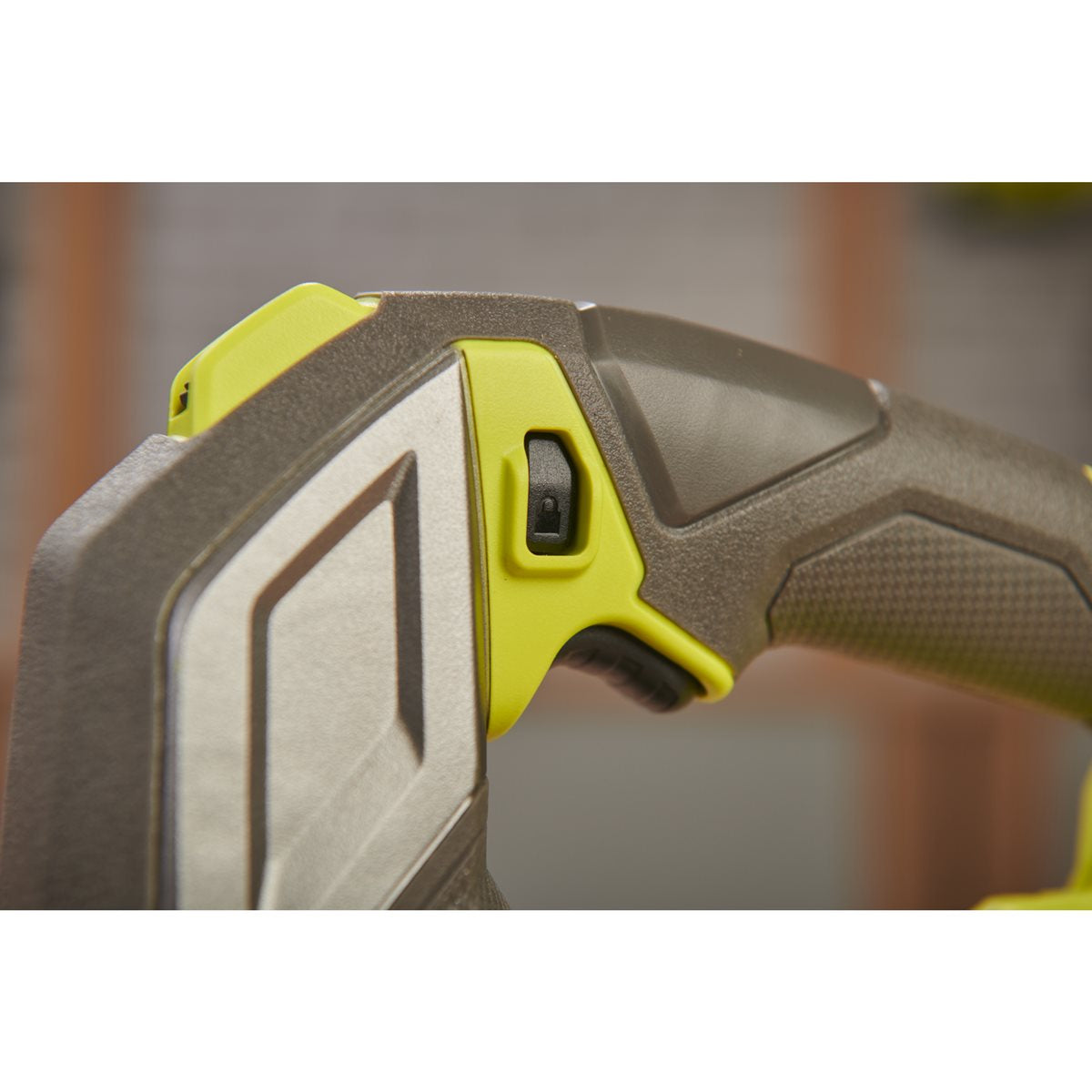 Ryobi RJS18BL-0 - seghetto alternativo 18V Brushless, solo corpo