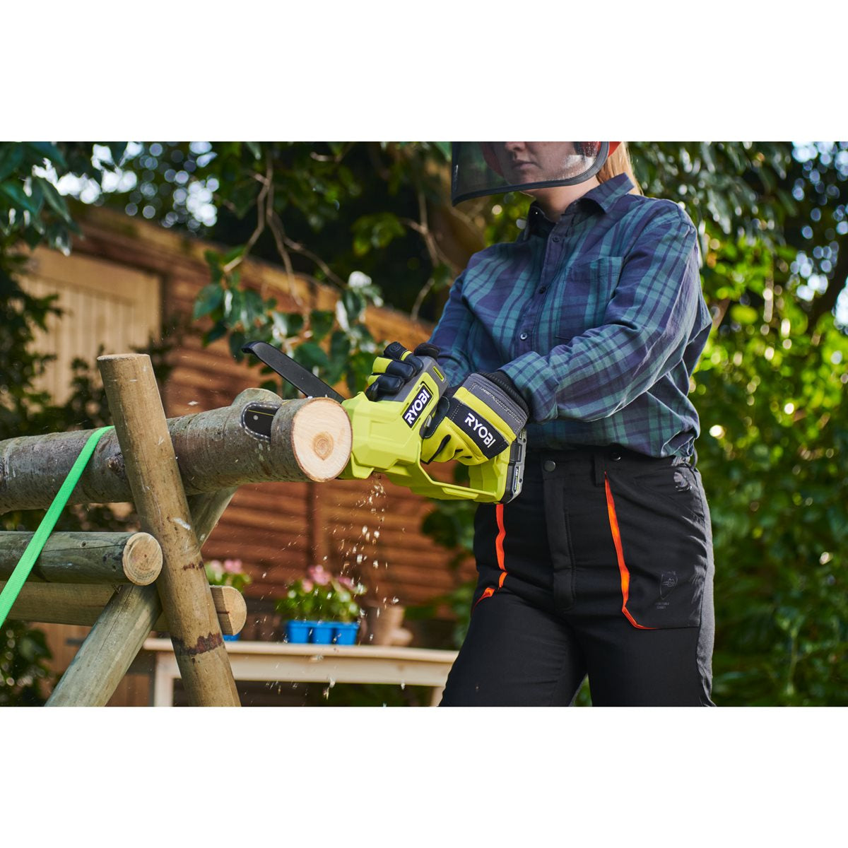 Ryobi RY18PS15A-0 - Elettrosega da potatura 15cm 18V, solo corpo