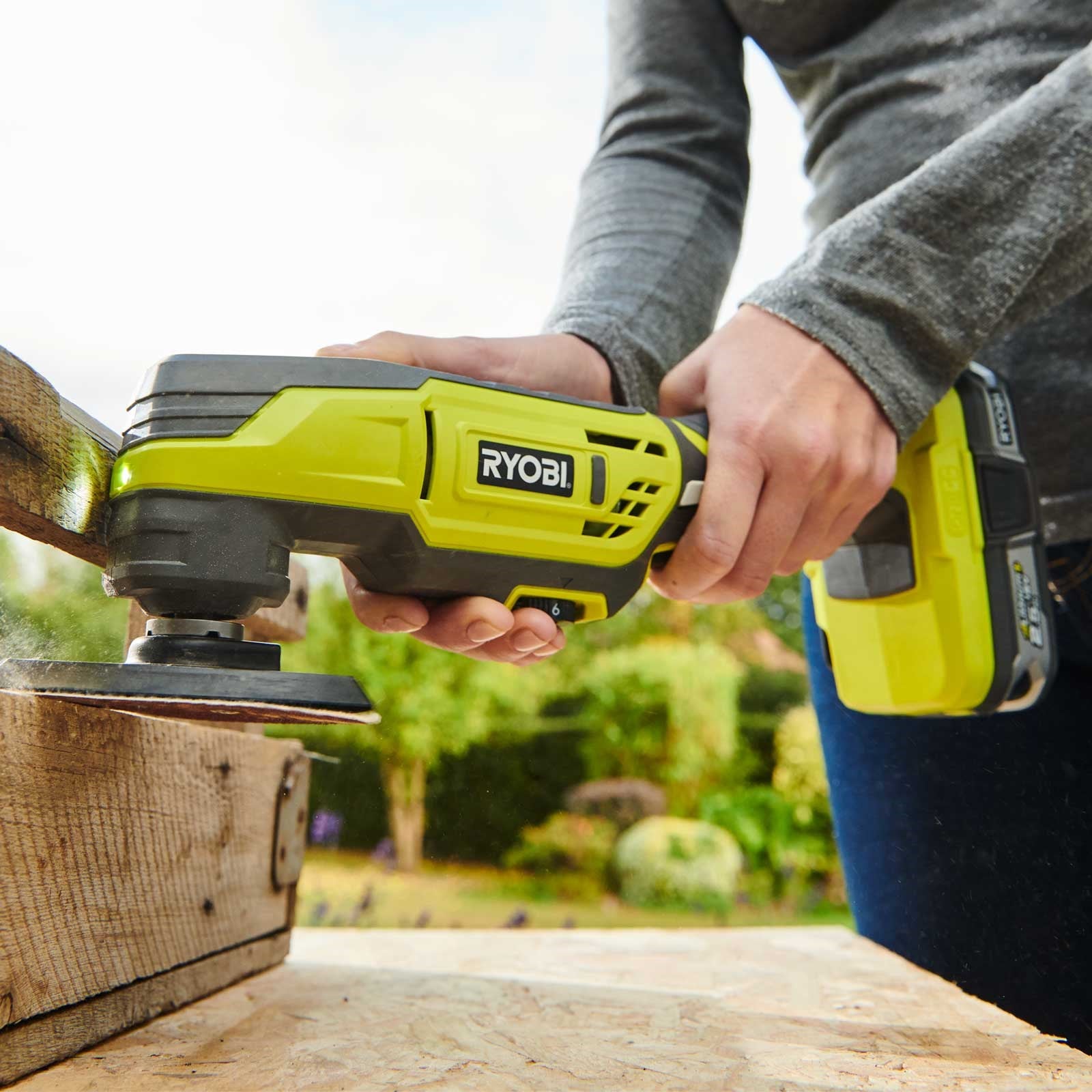 Ryobi R18MT3-0 utensile vibrante a batteria 18V ONE+ / solo corpo macchina
