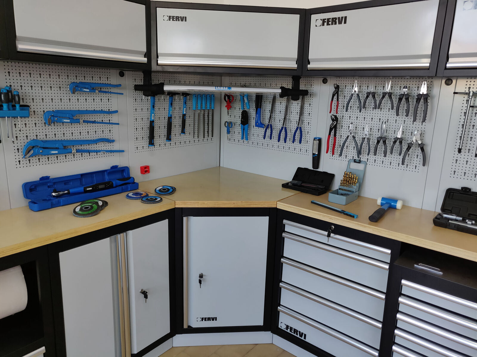 Fervi A008V - Arredamento modulare per officina