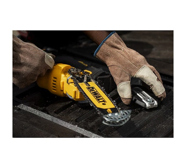 Dewalt DCMPS520P1-QW - Elettrosega per potatura a batteria 18V - barra da 20 cm - 1 batteria da 5Ah