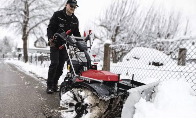 Scheppach SC2200PE - Spazzatrice a scoppio multifunzione con avviamento a scoppio 