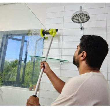 Ryobi RTS4-120G - Kit Spazzola telescopica a batteria USB Lithium (1x 2.0Ah)