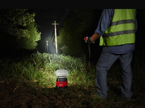 M18 URSL-0 - Faro LED M18 a lunga distanza direzionabile da remoto - solo corpo 