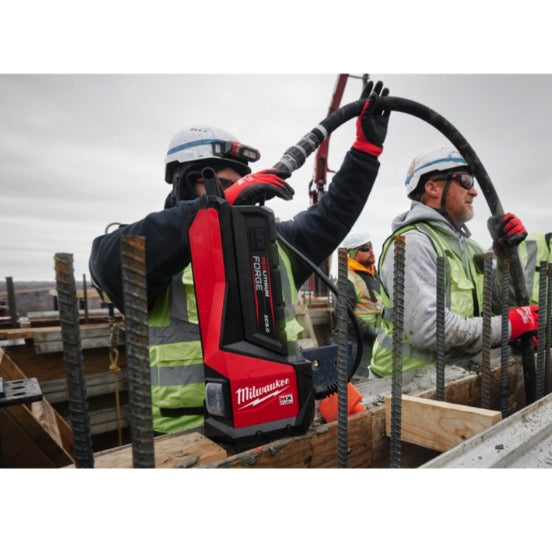 Milwaukee MXF CVHF-0 - Vibratore ad alta frequenza per calcestruzzo MX FUEL - solo corpo 
