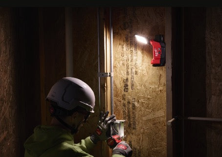 Milwaukee M12 ALIP-0 - Faro led ruotabile Packoput con Power Bank 12V - solo corpo 