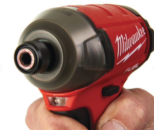 Milwaukee M12 FQID-202X Avvitatore ad impulsi silenzioso ¼″ FUEL 12v , con n.2 batterie - 1 caricabatterie - 1 valigia