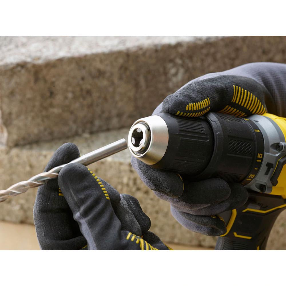Stanley SFMCD711D2F-QW - Trapano a percussione V20 Li-Ion 18V + Set 50 accessori - 2 batterie 2Ah - Valigetta in metallo 