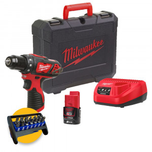 Milwaukee M12 BDD-201C - Trapano avvitatore 12V compatto, 1 batteriA da 2Ah 